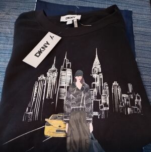 DKNY Black Cityscape Graphic Sweatshirt